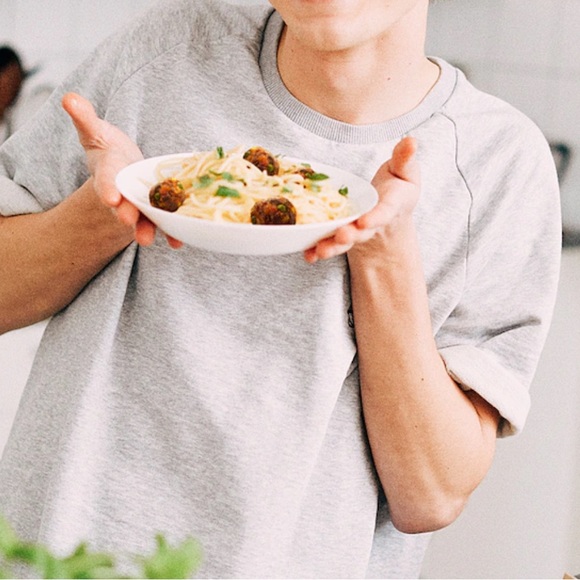 2 OFTAST Deep plate/bowls, 8 " - Picture 2 of 2